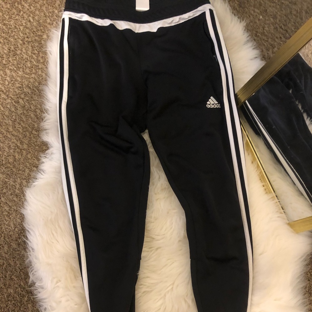 Adidas joggers